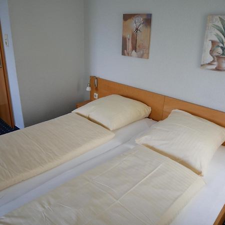 Hotel Am Ceresplatz 만더샤이트 외부 사진